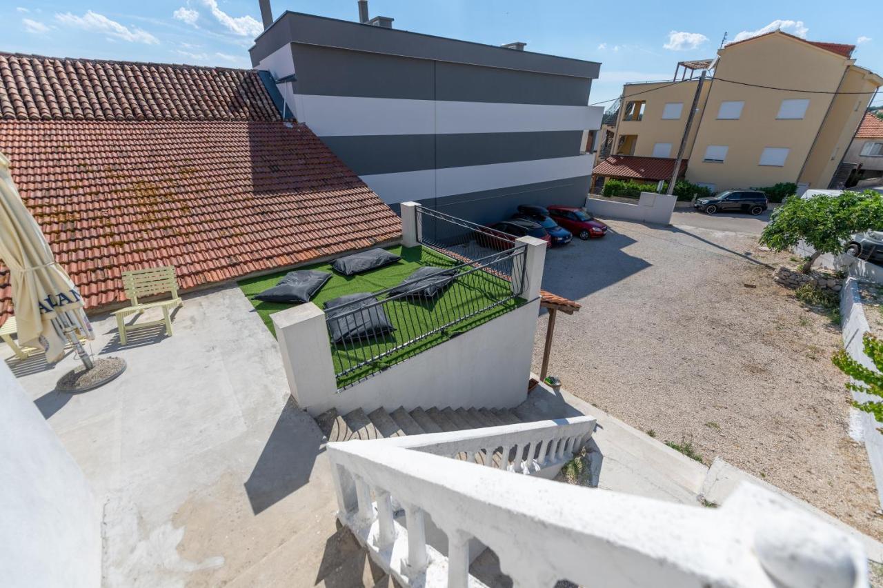 Hotel Casa Olea à Pakoštane Extérieur photo