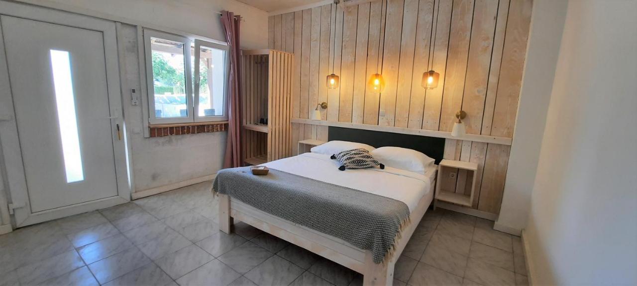Hotel Casa Olea à Pakoštane Extérieur photo